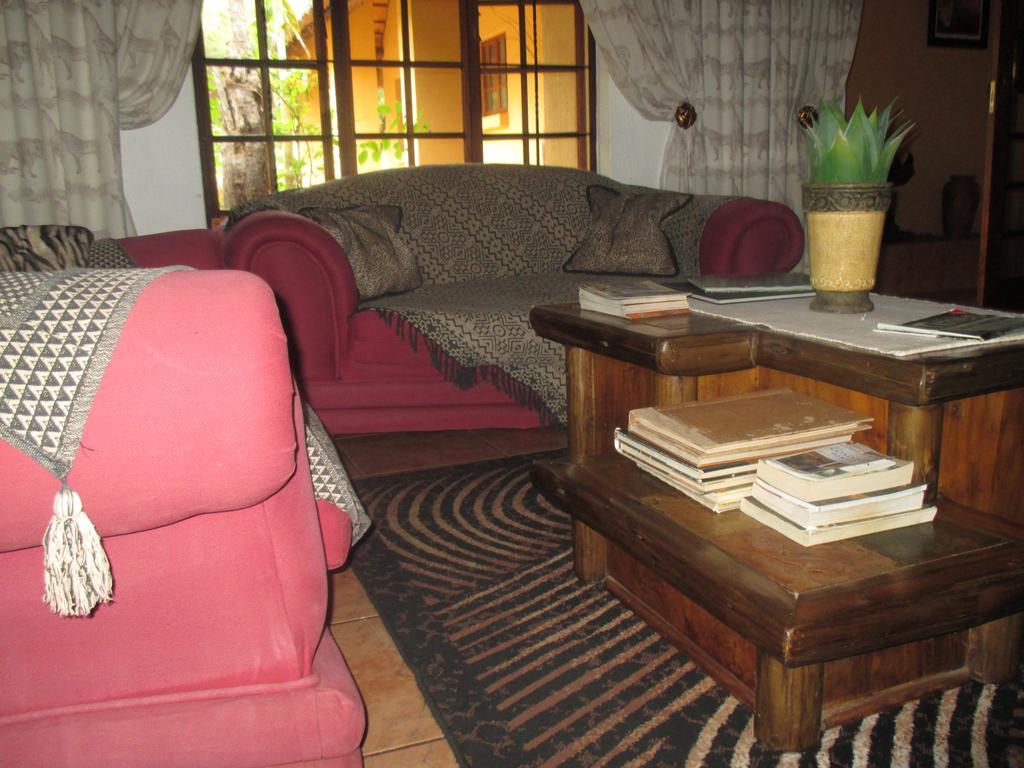 Royal Kruger Lodge Marloth Park Exteriör bild